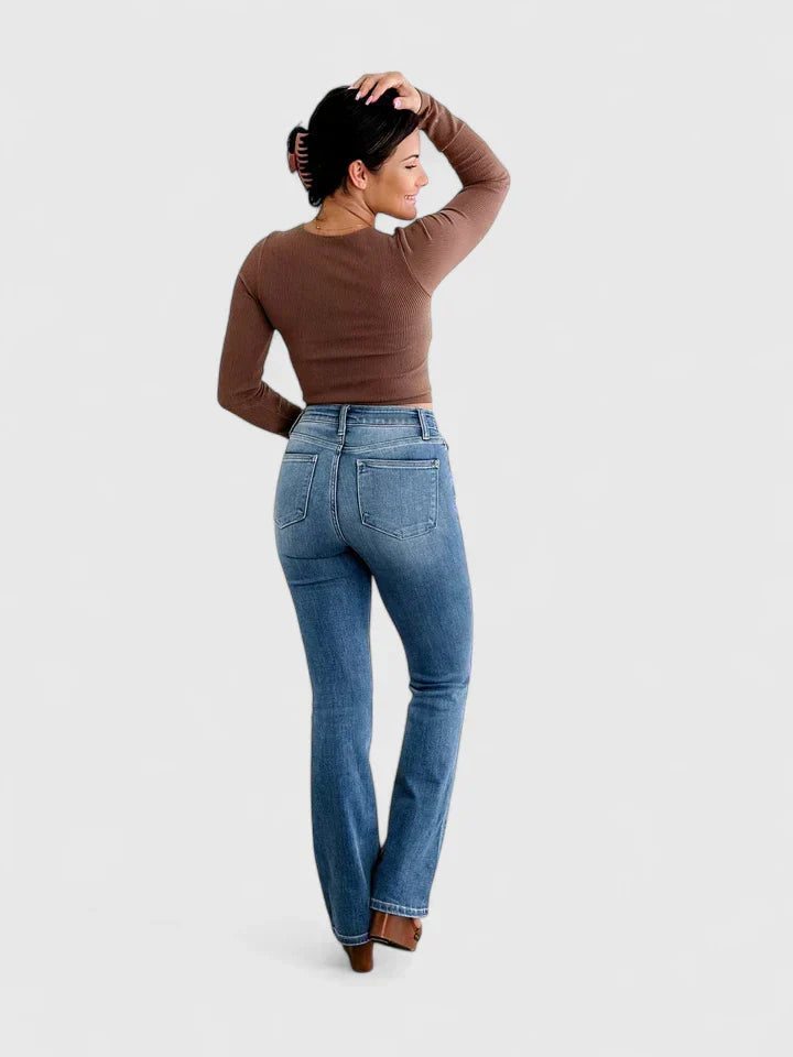 Eryzandra | Chic Trousers for Any Occasion
