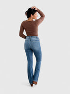 Eryzandra | Chic Trousers for Any Occasion