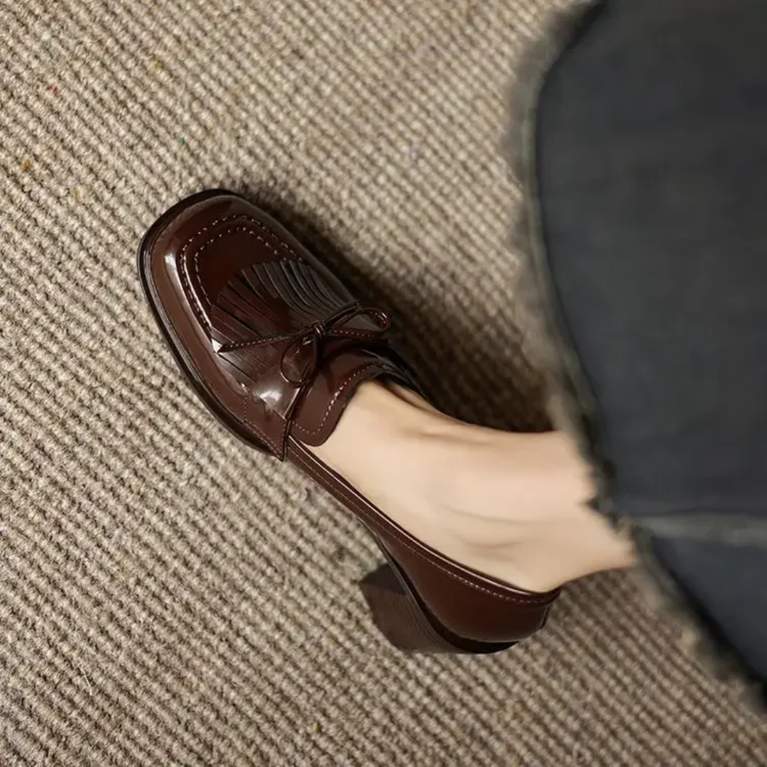 Chic Dorothy Loafer Pumps for Stylish Occasions
