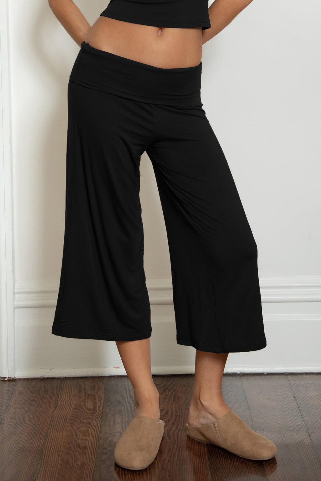 SORA Fold Over Low Rise Wide Leg Leggings