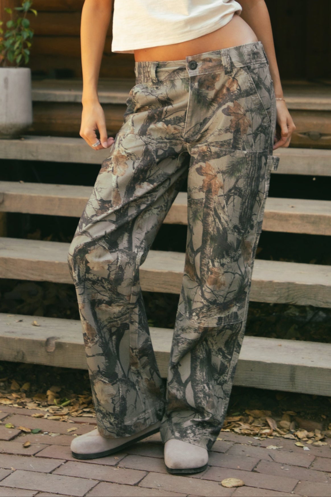 WILDWOOD Low Rise Camo Wood Carpenter Pants