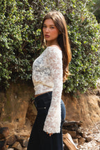 VELORA Maple Leaf Lace Off-Shoulder Top