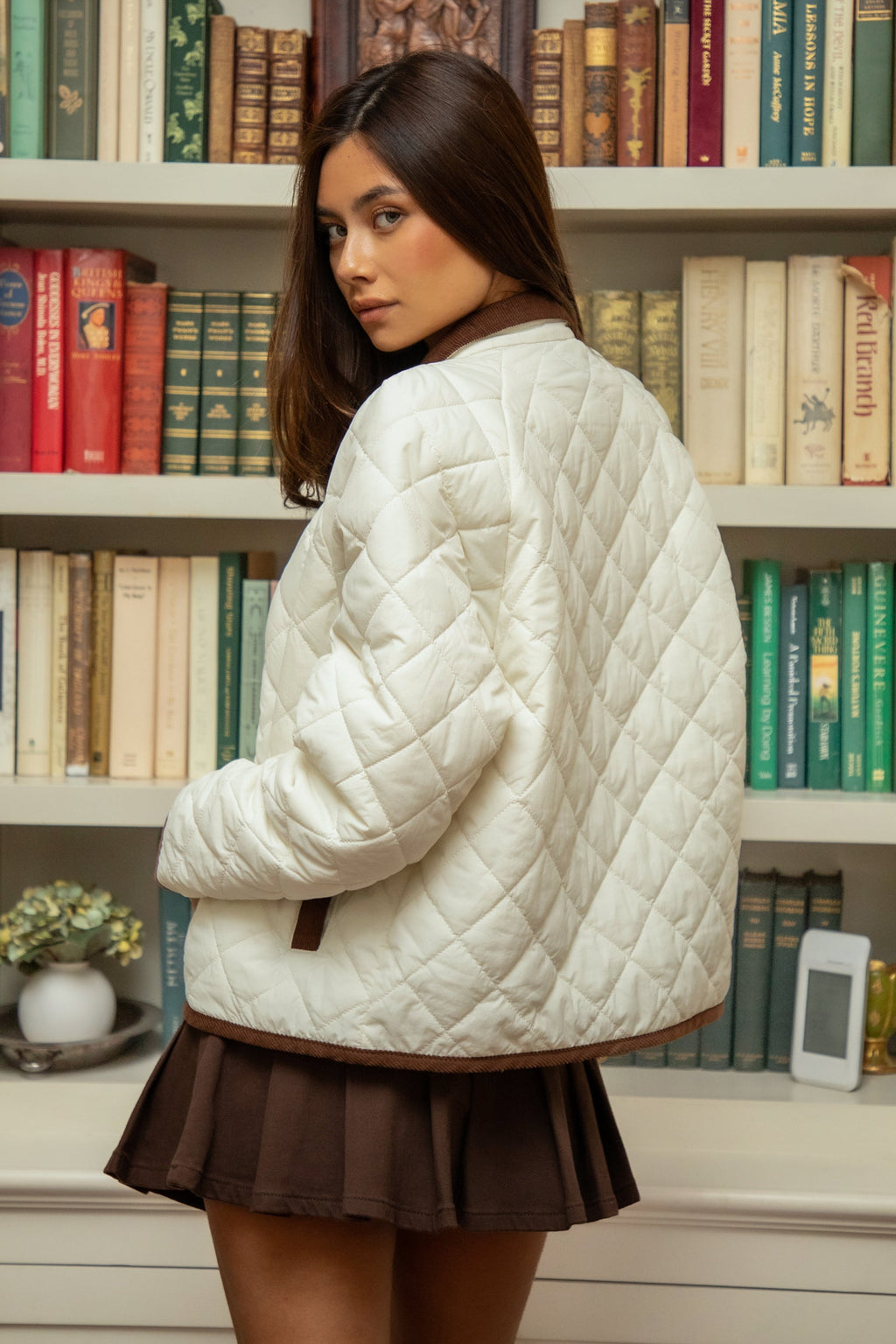 SORELL Quilted Contrast Collar Jacket