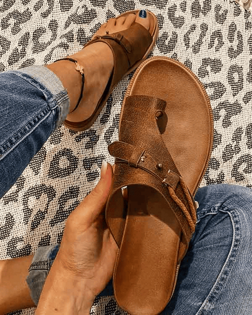 Adjustable Strap Women's Open-Toe Sandals for Any Occasion
