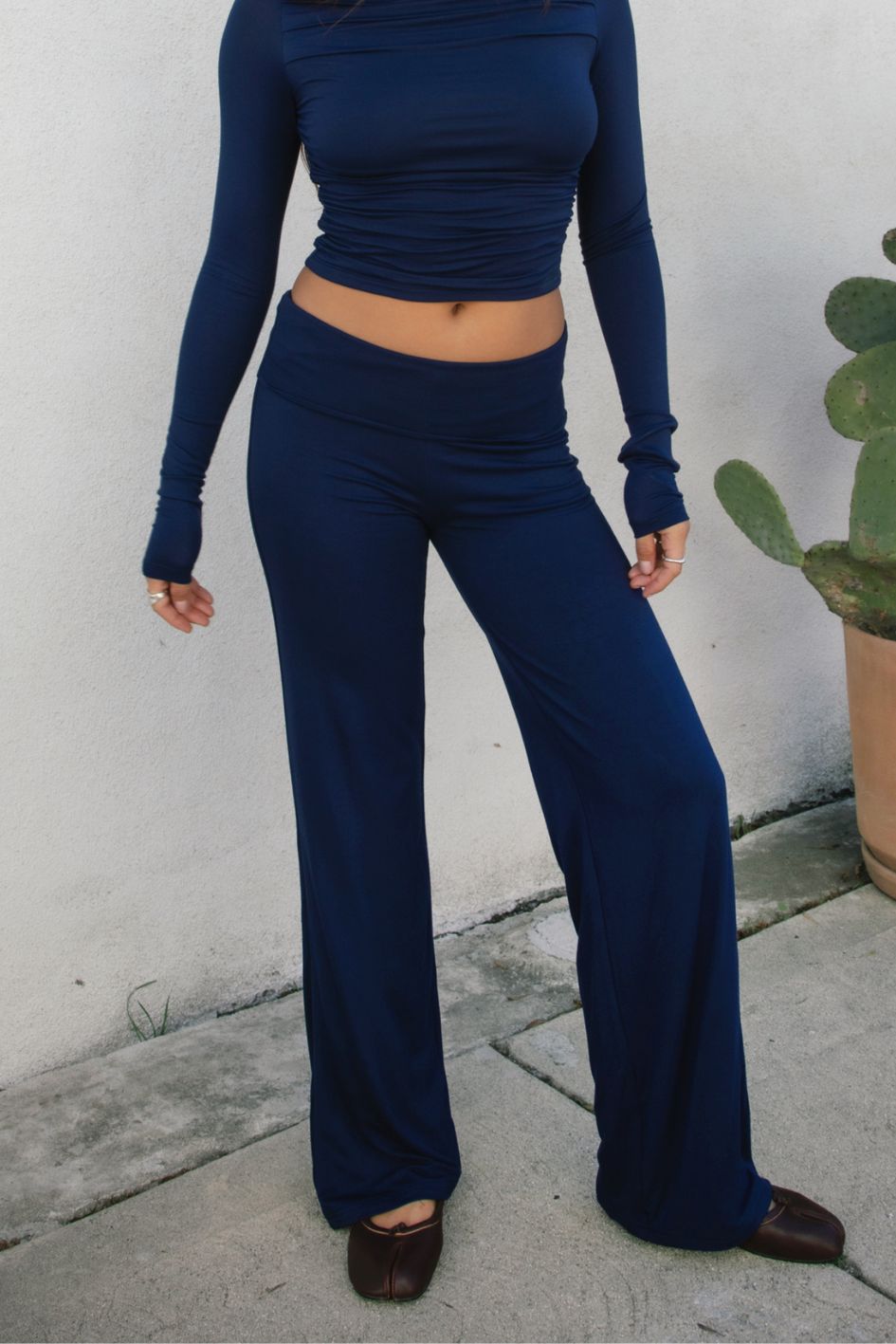 SORA Fold Over Straight Leg Leggings