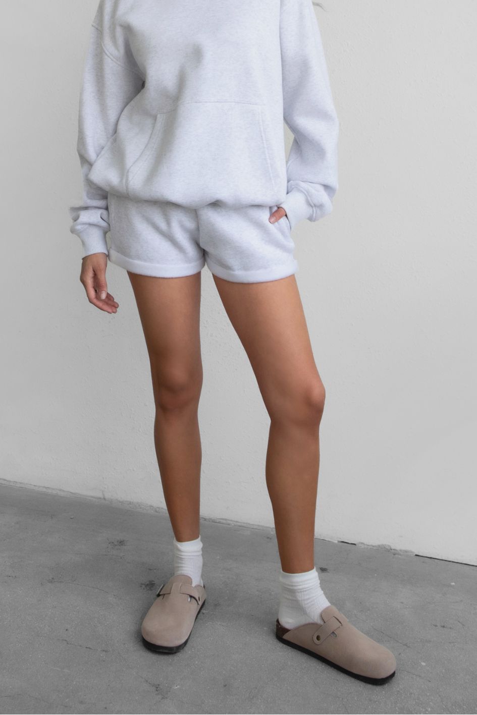CARLY Cloud Fleece Low Rise Shorts