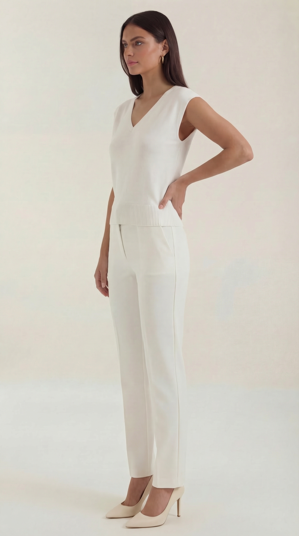 Kim Ribbed V-Neck Top