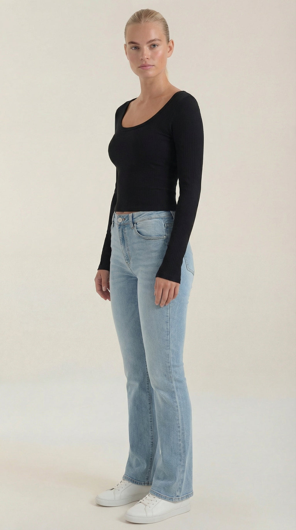 Marian Scoop Neck Long Sleeve Top