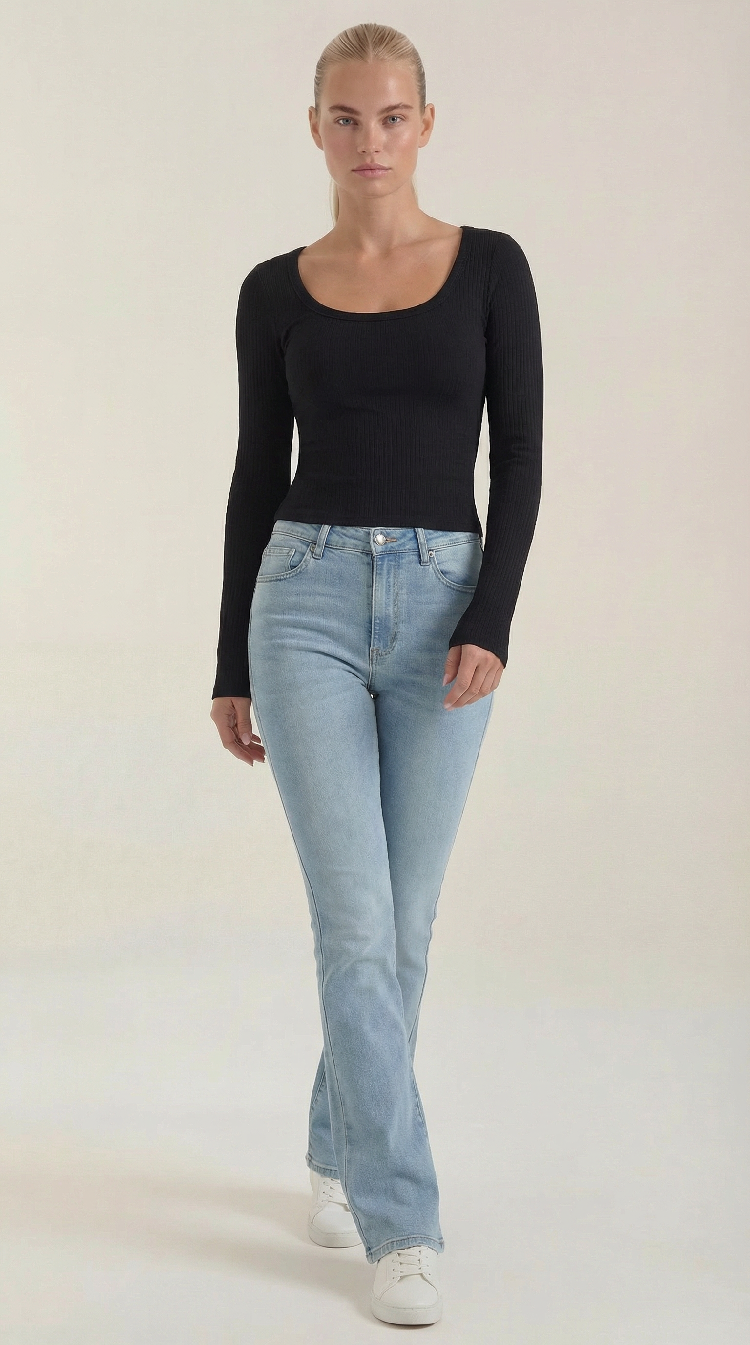 Marian Scoop Neck Long Sleeve Top