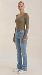Marian Scoop Neck Long Sleeve Top