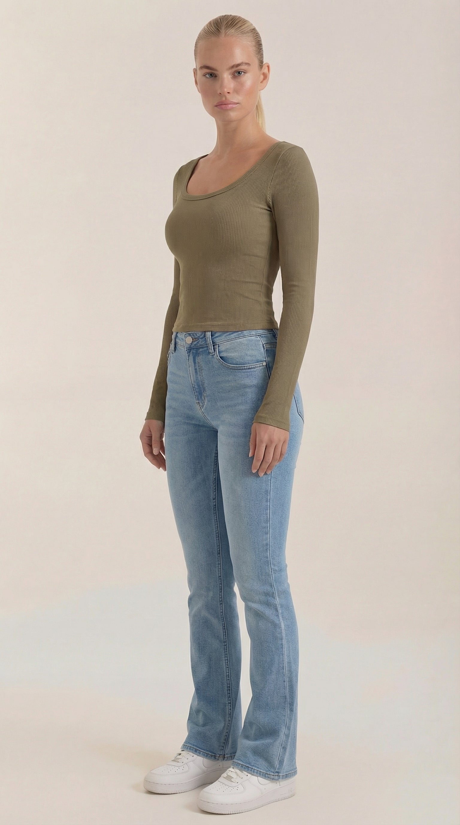 Marian Scoop Neck Long Sleeve Top