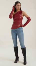 Ulyssa Off-Shoulder Top